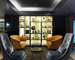 Immagine #13 di The Athenaeum Hotel & Residences